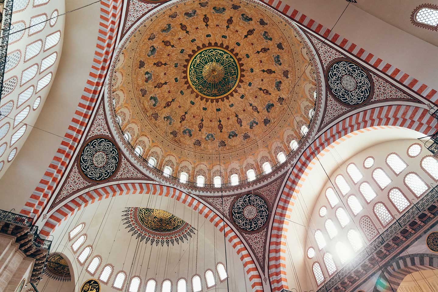 Private Istanbul city tours by Vines and Pearl