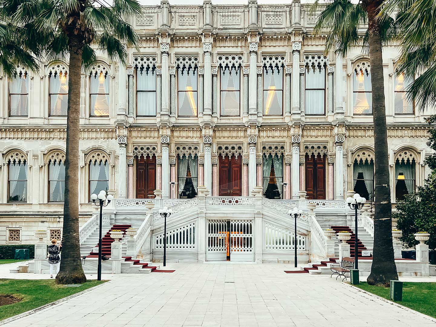 Arnavutkoy Vines and Pearls