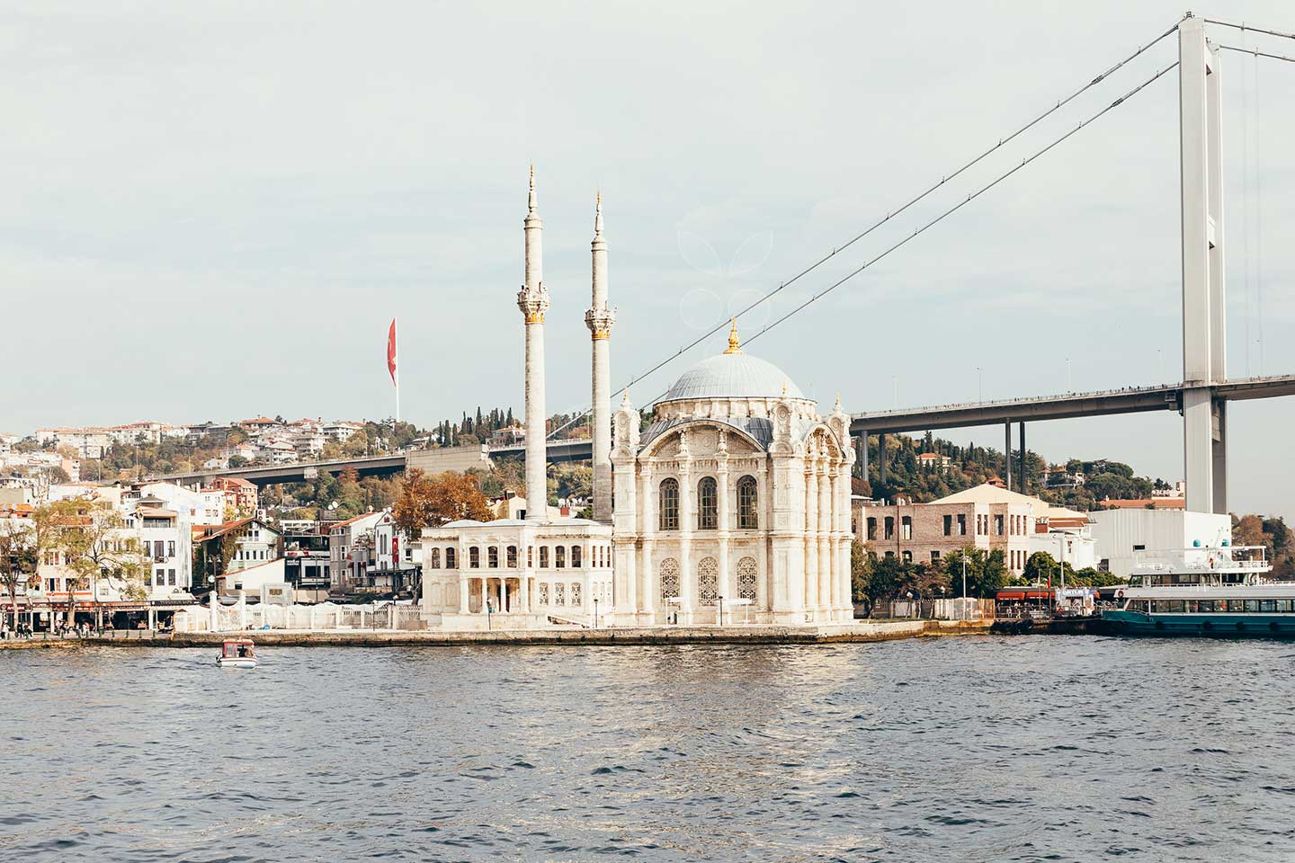 Private sailing and yachting experiences in Istanbul by Vines and Pearls